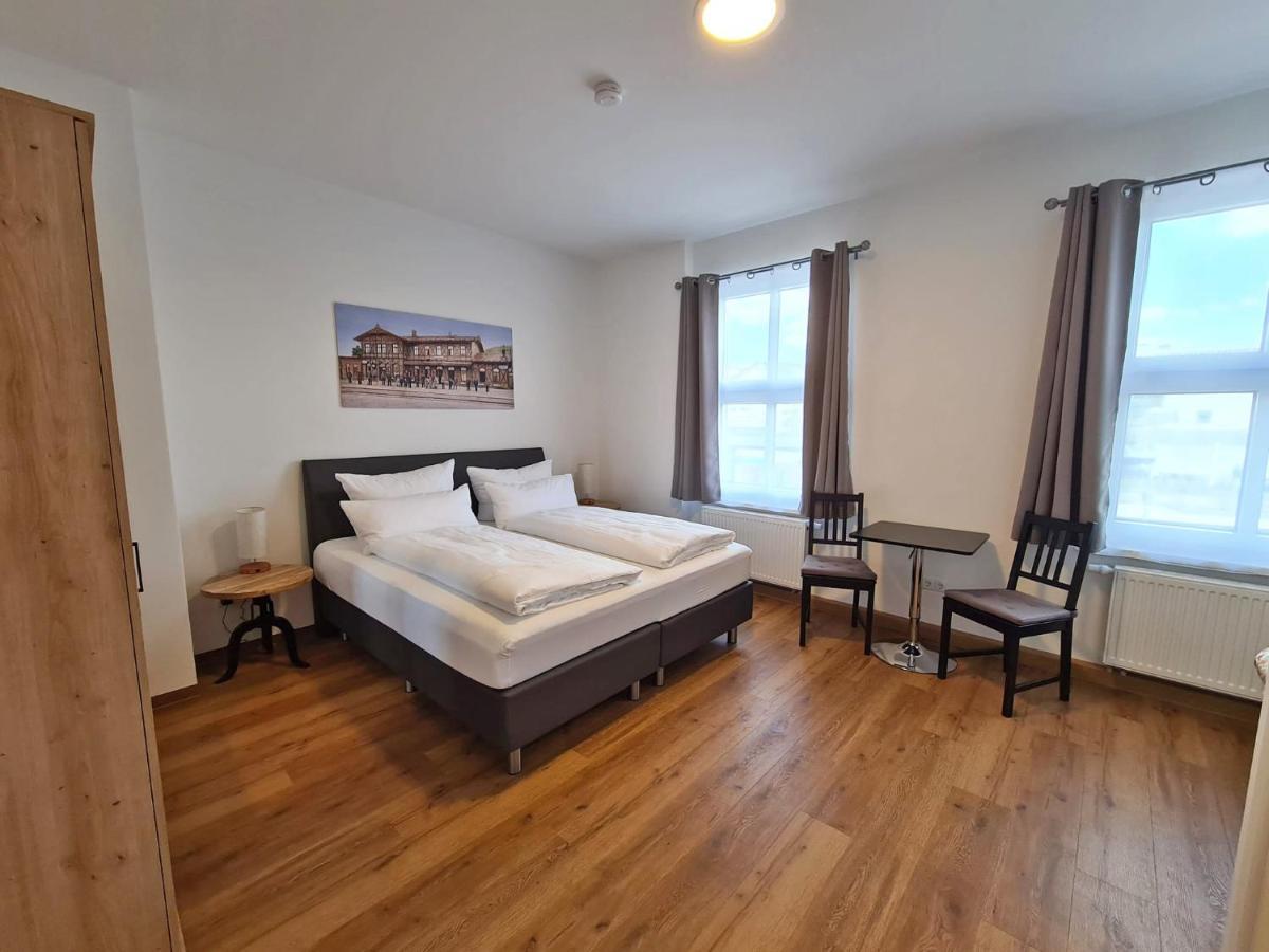 Hotel Gleis 3Viertel Jena Bagian luar foto