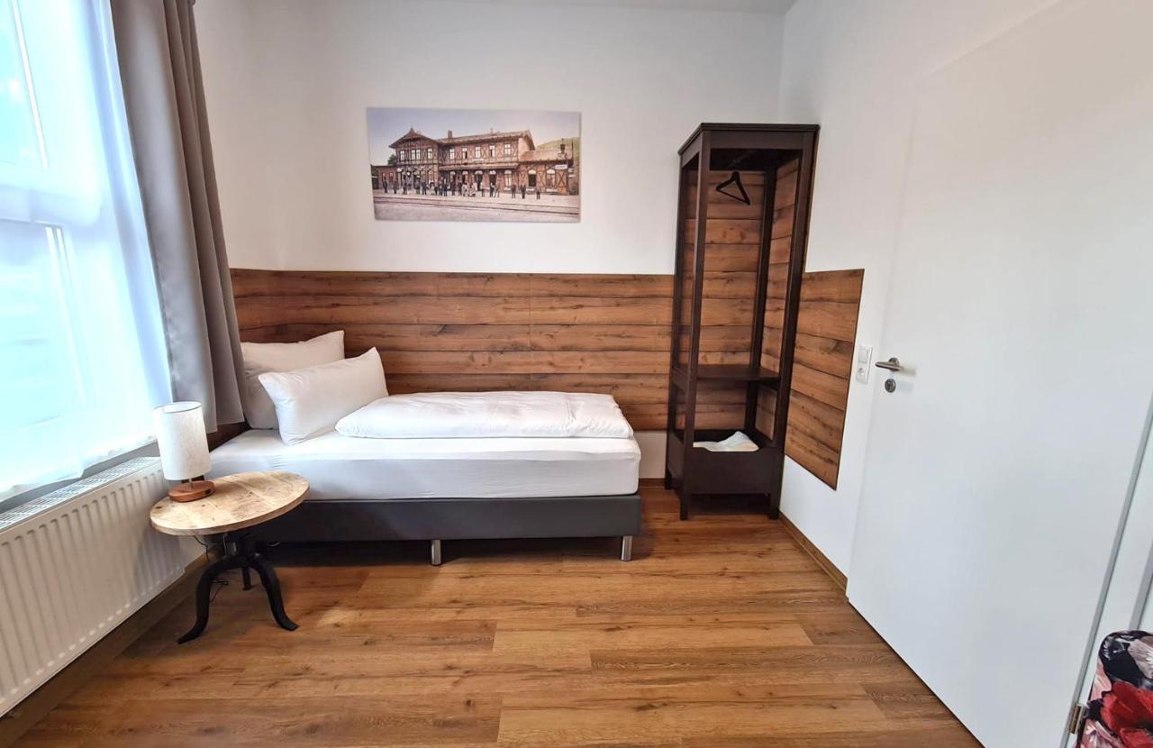 Hotel Gleis 3Viertel Jena Bagian luar foto
