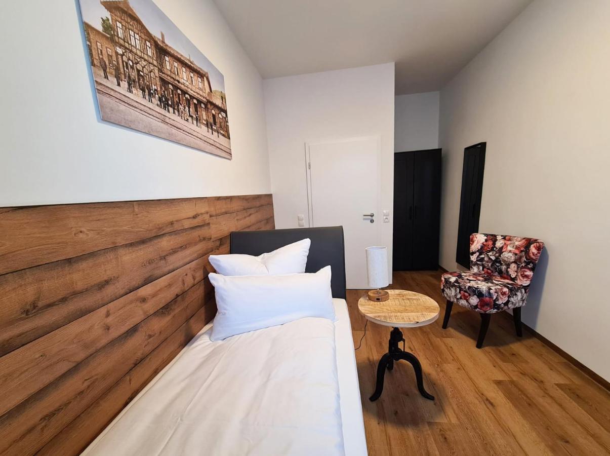Hotel Gleis 3Viertel Jena Bagian luar foto