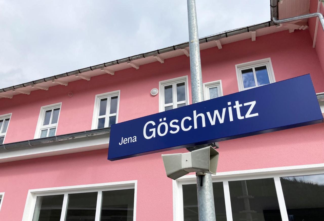 Hotel Gleis 3Viertel Jena Bagian luar foto